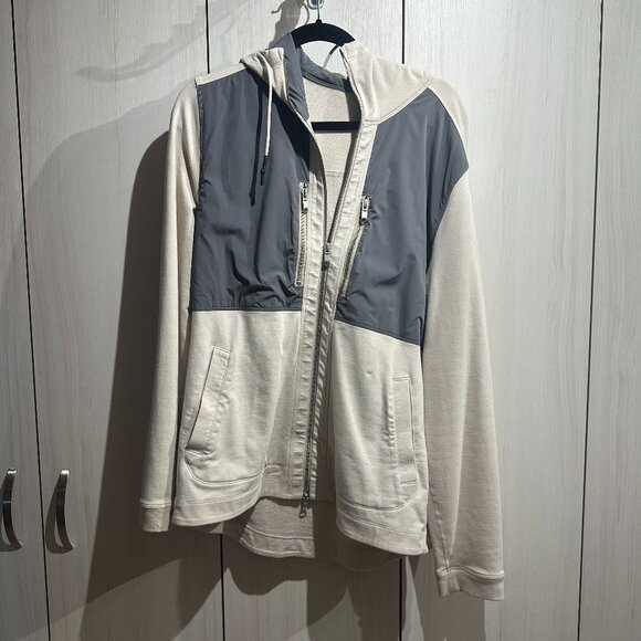 EUC Men's Lululemon color block jacket Large - Picture 1 of 6